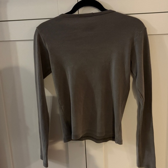 Brandy Melville Charcoal stripe  Long Sleeve Top - Picture 4 of 4